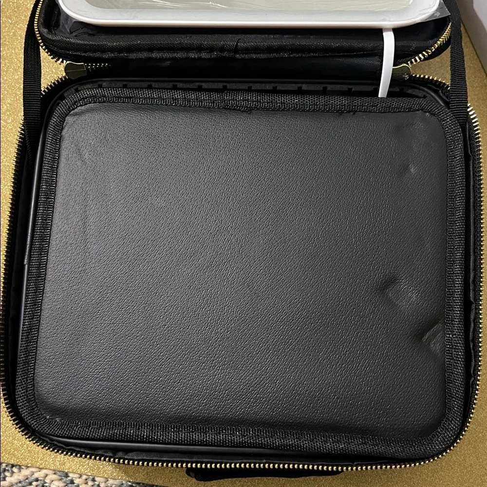 NIB Momira Black Train / Makeup Case with Light Up Mirror